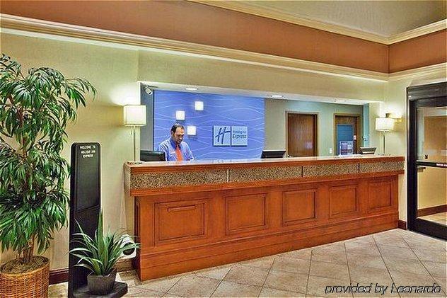 Holiday Inn Express & Suites Atlanta Perimeter Mall Hotel By Ihg Санді-Спрінгс Інтер'єр фото